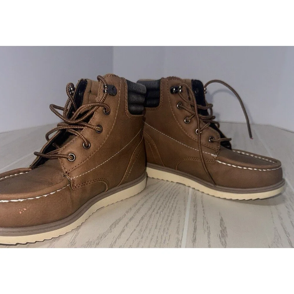 Levi's Boys Brown Lace-Up Ankle Boots Round Toe Solid Size US 1 Very Clean